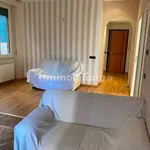 Rent 3 bedroom apartment of 90 m² in Genoa