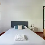 Rent 7 bedroom apartment in Lisbon