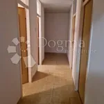 Najam 3 spavaće sobe stan od 70 m² u Matulji