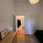 Rent 3 bedroom apartment of 62 m² in Milan