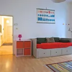 Rent 2 bedroom apartment of 60 m² in berlin