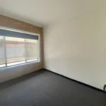 Rent 2 bedroom apartment in  Wangaratta