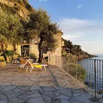 Rent 3 bedroom apartment of 45 m² in Camogli