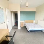 Rent 8 bedroom house in Wales