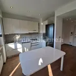 Rent 3 bedroom apartment of 86 m² in Genoa