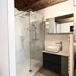 Rent a room of 170 m² in brussels