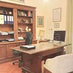 Rent 7 bedroom apartment of 130 m² in Firenze