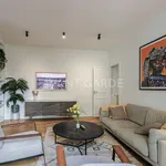 Appartement de 64 m² avec 1 chambre(s) en location à Paris