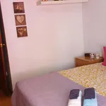 Rent 5 bedroom house in Barcelona