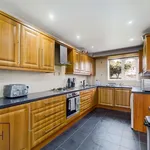 Rent 4 bedroom house in Yorkshire And The Humber