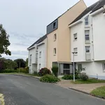 Rent 4 bedroom apartment of 93 m² in SAUMUR