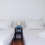 Rent 3 bedroom apartment of 60 m² in Lisbon