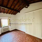 Rent 9 bedroom apartment of 300 m² in Bagno a Ripoli