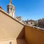 Alquilo 3 dormitorio apartamento de 144 m² en Valencia