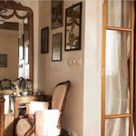 Rent 1 bedroom apartment of 320 m² in Paris