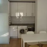 Rent 1 bedroom apartment in Barcelona']