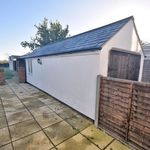 Rent 4 bedroom house in South East England