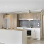 Rent 4 bedroom house in Tarneit