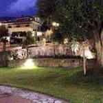 Rent 4 bedroom house of 100 m² in Pisciotta