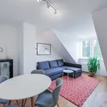 Rent 1 bedroom apartment of 50 m² in Dusseldorf