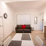 Rent 1 bedroom apartment of 27 m² in Milano