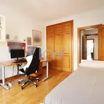 Rent 4 bedroom apartment of 197 m² in Sintra