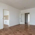 Miete 3 Schlafzimmer wohnung von 70 m² in Schönebeck