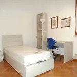 Rent 4 bedroom apartment of 95 m² in Ferrara