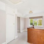 Rent 4 bedroom house in Surrey