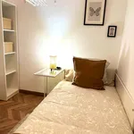 Rent a room of 60 m² in Barcelona