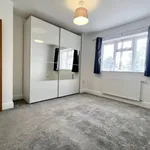 Rent 3 bedroom house in Woking