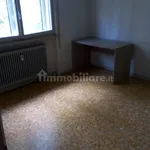 Rent 4 bedroom apartment of 90 m² in Mantua