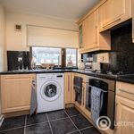 Rent 2 bedroom flat in Aberdeen