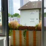 Rent a room of 80 m² in Frankfurt am Main