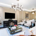 Rent 2 bedroom apartment of 131 m² in Kensington