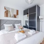 Rent 1 bedroom apartment of 48 m² in paris