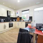 Rent 4 bedroom house in Leeds