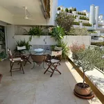 Rent 3 bedroom apartment of 200 m² in Marbella