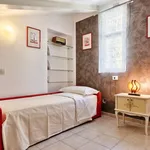 Rent 2 bedroom apartment in Turin