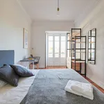 Rent 7 bedroom apartment in Lisbon