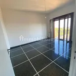 Rent 5 bedroom apartment of 164 m² in Genoa