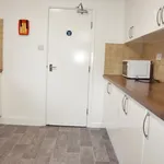 Rent 5 bedroom house in Yorkshire And The Humber