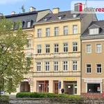 Pronajměte si 3 ložnic/e byt o rozloze 85 m² v Karlovy Vary