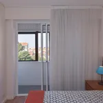 Rent 5 bedroom apartment in Porto