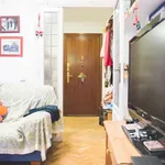 Rent a room of 100 m² in madrid