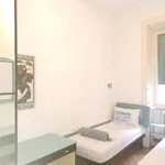 Rent 2 bedroom apartment of 50 m² in Milano