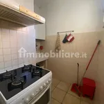 Affitto 5 camera appartamento di 15 m² in Perugia