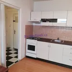 Pronajměte si 2 ložnic/e byt o rozloze 32 m² v Praha