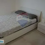 Affitto 3 camera appartamento di 130 m² in Bari