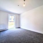 Rent 2 bedroom flat in South East England